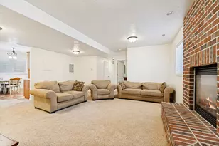 298 E North Canyon Rd, Bountiful, UT 84010 - Photo 46