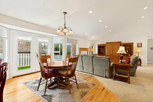 298 E North Canyon Rd, Bountiful, UT 84010 - Photo 16