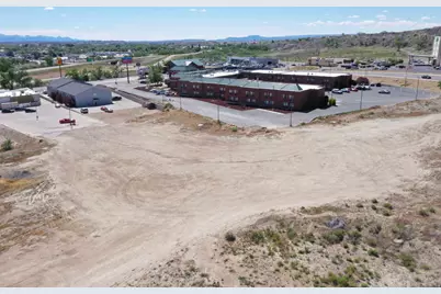 205 N Hospital Dr #1, Price, UT 84501 - Photo 2
