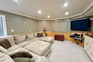 2205 E Sunset Dr, Layton, UT 84040 - Photo 34