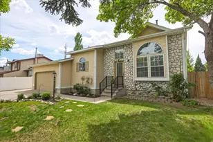 5571 W 4260 S, West Valley, UT 84120 - Photo 2