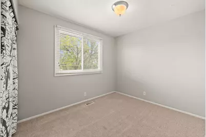 5032 W 6600 S, West Jordan, UT 84081 - Photo 10