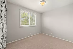 5032 W 6600 S, West Jordan, UT 84081 - Photo 10