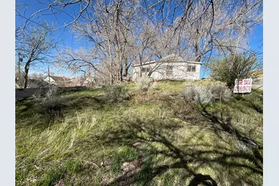 253 W 500 S, Milford, UT 84751 - Photo 2