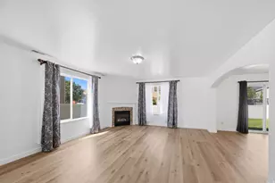 1676 S Spring Creek Ranch Rd, Lehi, UT 84043 - Photo 8