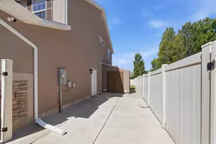 1676 S Spring Creek Ranch Rd, Lehi, UT 84043 - Photo 30