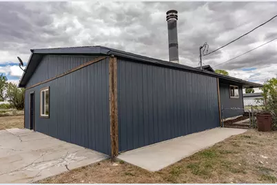 1587 S 2300 E, Price, UT 84501 - Photo 8