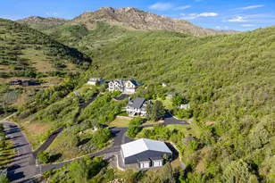 832 N Kelley Dr E, Huntsville, UT 84317 - Photo 40