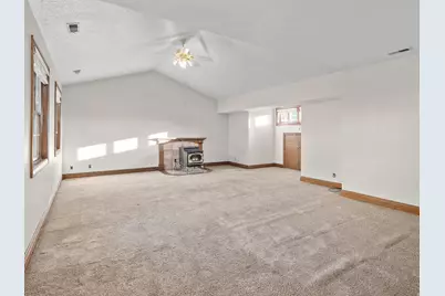 832 N Kelley Dr E, Huntsville, UT 84317 - Photo 24
