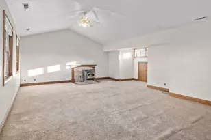 832 N Kelley Dr E, Huntsville, UT 84317 - Photo 24