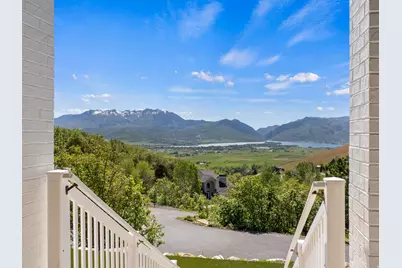 832 N Kelly Dr E, Huntsville, UT 84317 - Photo 10