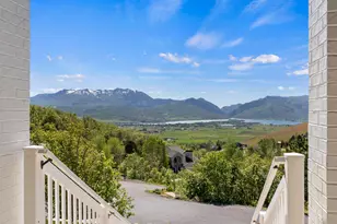 832 N Kelly Dr E, Huntsville, UT 84317 - Photo 10
