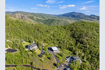 832 N Kelley Dr E, Huntsville, UT 84317 - Photo 40