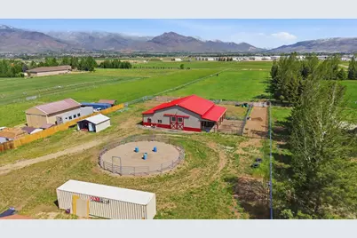 702 W 3000 S, Heber City, UT 84032 - Photo 2