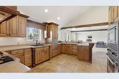 702 W 3000 S, Heber City, UT 84032 - Photo 10