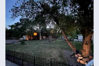9905 N Meadow Dr E, Cedar Hills, UT 84062 - Photo 34