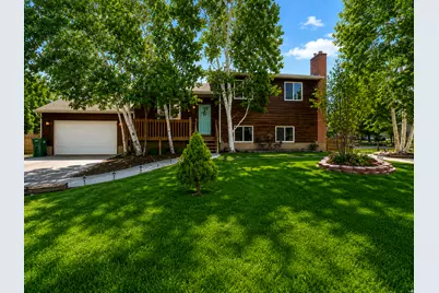 9905 N Meadow Dr E, Cedar Hills, UT 84062 - Photo 1