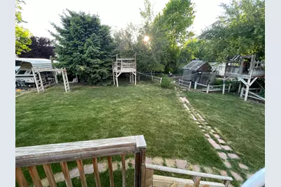 9905 N Meadow Dr E, Cedar Hills, UT 84062 - Photo 4