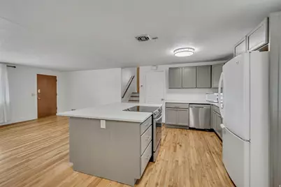 8327 S Romaine Dr, Sandy, UT 84070 - Photo 8