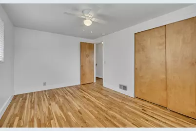 8327 S Romaine Dr, Sandy, UT 84070 - Photo 10