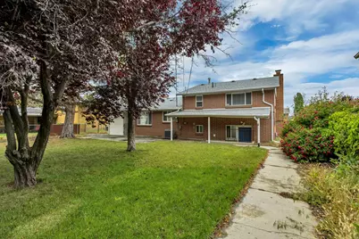 8327 S Romaine Dr, Sandy, UT 84070 - Photo 22