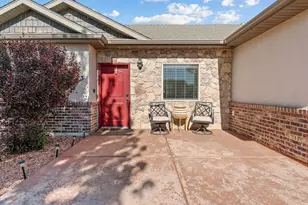 4483 N Prospector Ln, Enoch, UT 84721 - Photo 12
