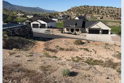 1510 Knoll St #5, Cedar City, UT 84721 - Photo 4