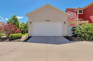 10868 S Weiss Dr W, South Jordan, UT 84009 - Photo 34