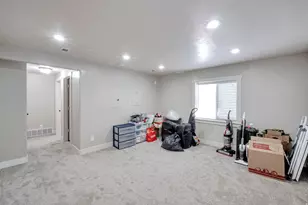 10868 S Weiss Dr W, South Jordan, UT 84009 - Photo 30