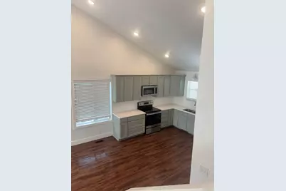 3131 Applewood Dr, Bountiful, UT 84010 - Photo 4