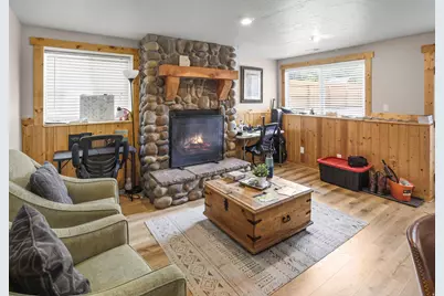 962 N Harrisville Rd, Harrisville, UT 84404 - Photo 52