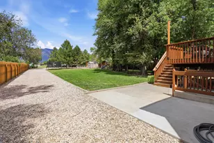 962 N Harrisville Rd, Harrisville, UT 84404 - Photo 14