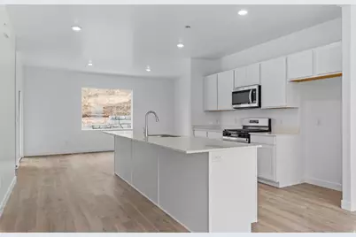 559 E Levengrove Dr #1160, Lehi, UT 84048 - Photo 8