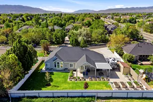 1274 W Chapel Ridge Dr, South Jordan, UT 84095 - Photo 6