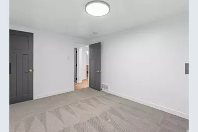 1938 S Texas St, Salt Lake City, UT 84108 - Photo 14