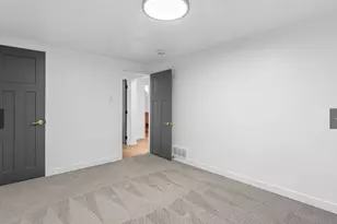 1938 S Texas St, Salt Lake City, UT 84108 - Photo 14