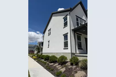 6718 W 11800 S #560, South Jordan, UT 84009 - Photo 2