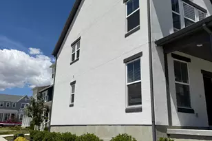 6718 W 11800 S, South Jordan, UT 84009 - Photo 2
