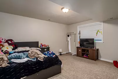 2205 N 600 E, North Ogden, UT 84414 - Photo 18