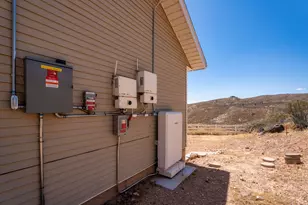 1656 S Ashcreek Dr, Toquerville, UT 84774 - Photo 32