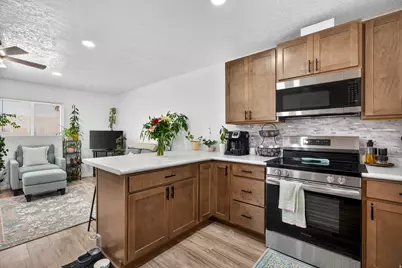 1656 S Ash Creek Dr, Toquerville, UT 84774 - Photo 16