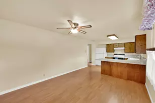 892 N 800 E, Orem, UT 84097 - Photo 12