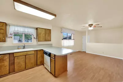 892 N 800 E, Orem, UT 84097 - Photo 8