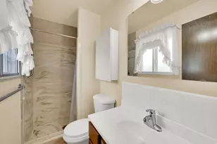 892 N 800 E, Orem, UT 84097 - Photo 16