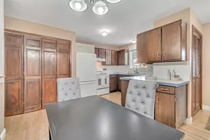 3777 S 2300 E, Millcreek, UT 84109 - Photo 16