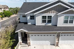 1303 E Weyburn Ln, Holladay, UT 84117 - Photo 30
