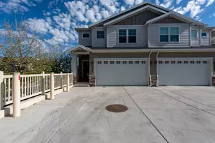 1303 E Weyburn Ln, Holladay, UT 84117 - Photo 1