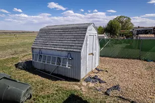 117 S Maple St, Wellington, UT 84542 - Photo 32