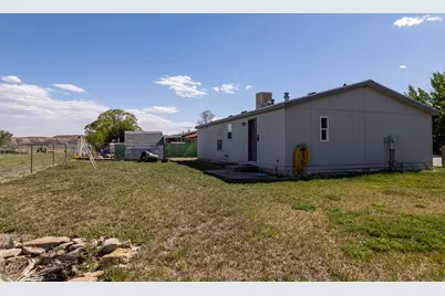 117 S Maple St, Wellington, UT 84542 - Photo 30