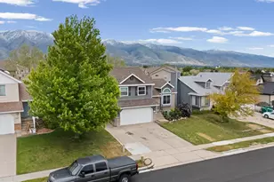 1828 N 225 W, Layton, UT 84041 - Photo 22